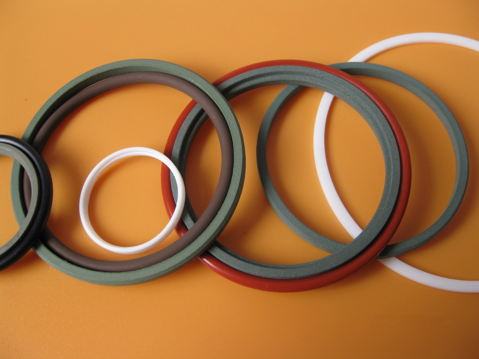 Glyd Rings / Step Seals